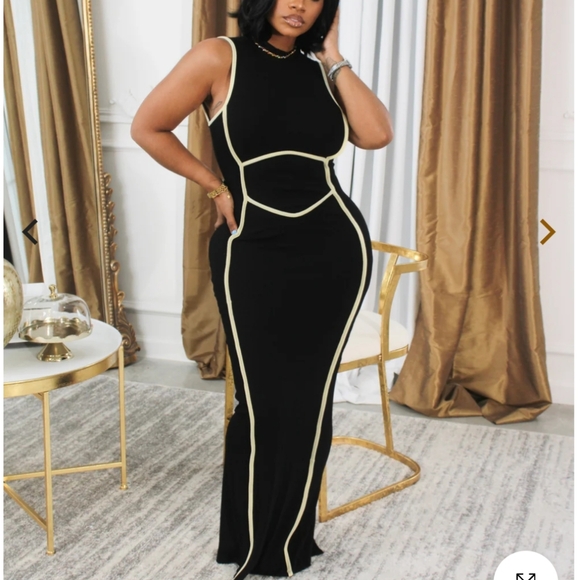 Dresses & Skirts - Black Maxi